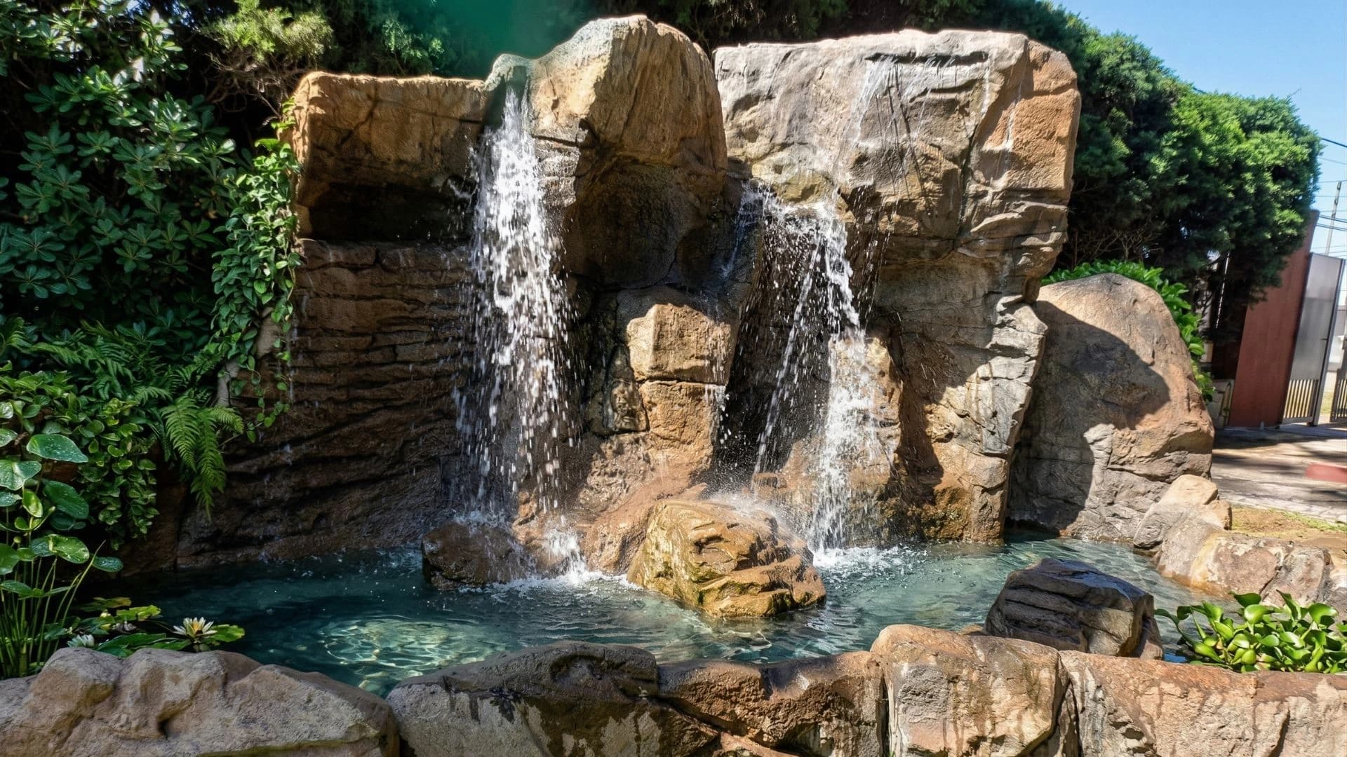 Cascada del parque de Rieck
